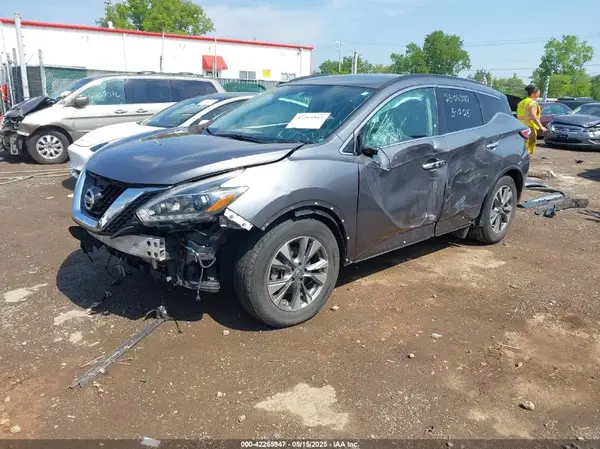 5N1AZ2MH5JN152006 2018 NISSAN MURANO - Image 2