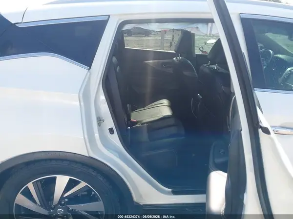 5N1AZ2MH5JN164365 2018 NISSAN MURANO - Image 8