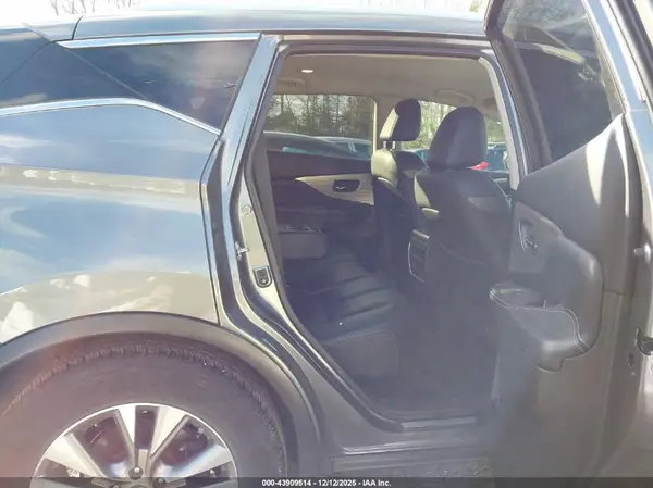 5N1AZ2MH6GN141847 2016 NISSAN MURANO - Image 8