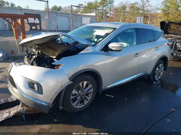 5N1AZ2MH6HN156303 2017 NISSAN MURANO - Image 2