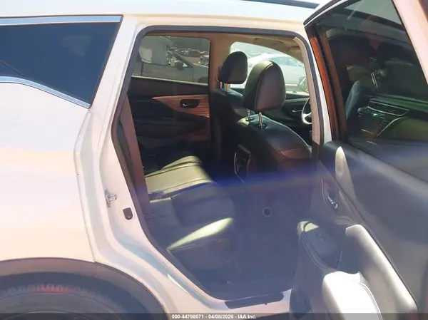 5N1AZ2MH6HN178690 2017 NISSAN MURANO - Image 8