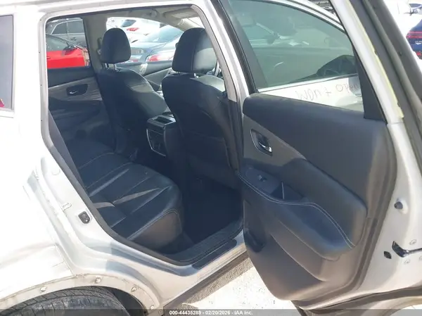 5N1AZ2MH6HN187230 2017 NISSAN MURANO - Image 8
