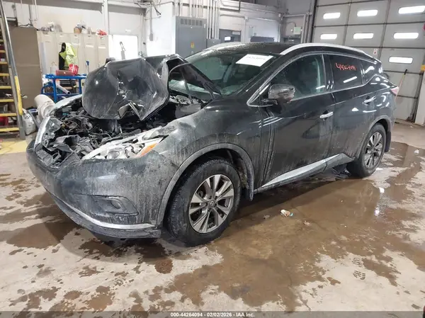5N1AZ2MH6HN198566 2017 NISSAN MURANO - Image 2