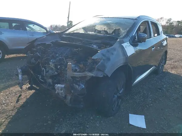 5N1AZ2MH6JN159532 2018 NISSAN MURANO - Image 2