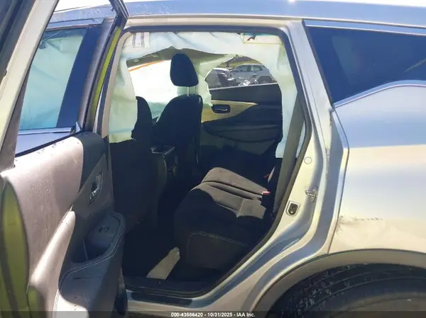 5N1AZ2MH6JN200175 2018 NISSAN MURANO - Image 8