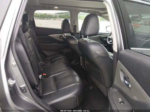5N1AZ2MH7HN107630 2017 NISSAN MURANO - Image 8