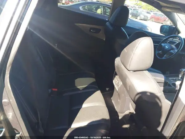 5N1AZ2MH7HN110253 2017 NISSAN MURANO - Image 8