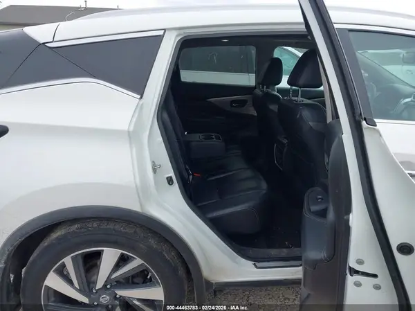 5N1AZ2MH7HN116036 2017 NISSAN MURANO - Image 8