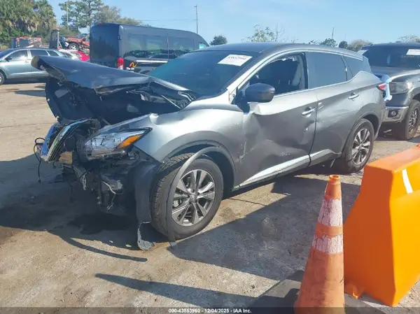 5N1AZ2MH7HN117543 2017 NISSAN MURANO - Image 2