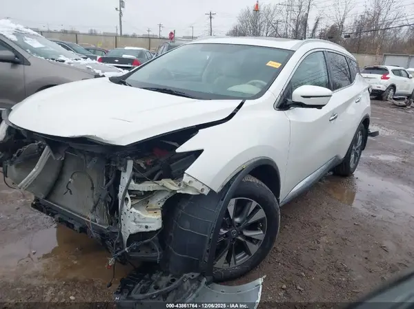 5N1AZ2MH7HN122578 2017 NISSAN MURANO - Image 2