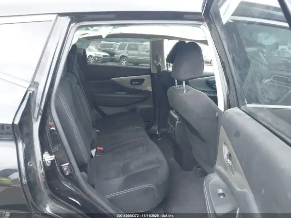 5N1AZ2MH7HN165642 2017 NISSAN MURANO - Image 8