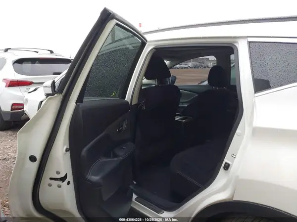 5N1AZ2MH7HN170114 2017 NISSAN MURANO - Image 8