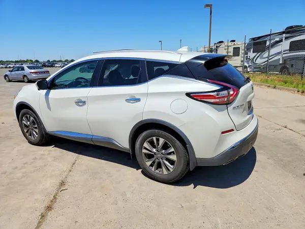 5N1AZ2MH7HN195935 2017 NISSAN MURANO - Image 2