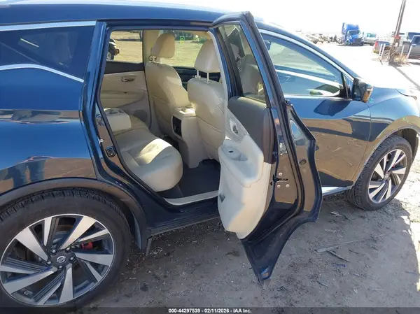 5N1AZ2MH7JN104054 2018 NISSAN MURANO - Image 8