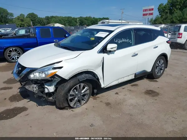 5N1AZ2MH8HN107622 2017 NISSAN MURANO - Image 2