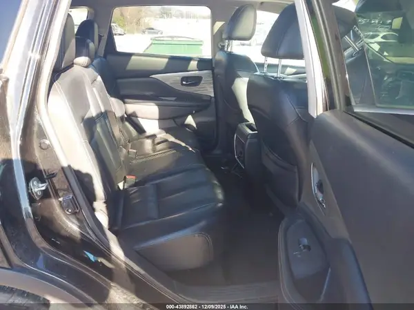 5N1AZ2MH8HN135629 2017 NISSAN MURANO - Image 8