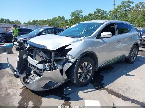 5N1AZ2MH8HN138871 2017 NISSAN MURANO - Image 2