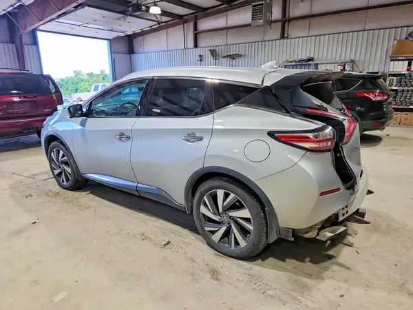 5N1AZ2MH8HN150602 2017 NISSAN MURANO - Image 2