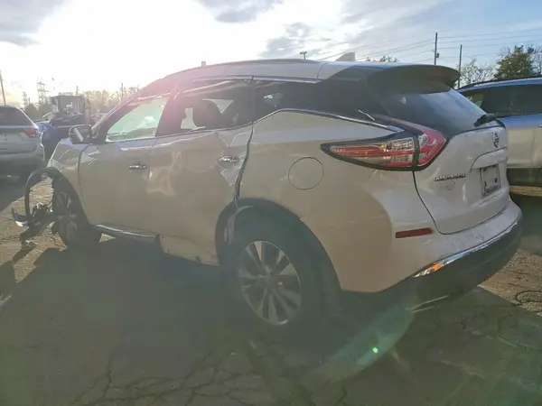 5N1AZ2MH8HN157243 2017 NISSAN MURANO - Image 2