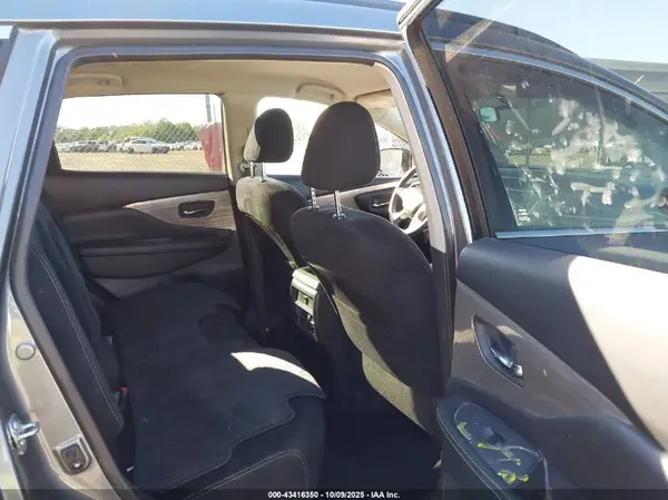 5N1AZ2MH8HN181669 2017 NISSAN MURANO - Image 8