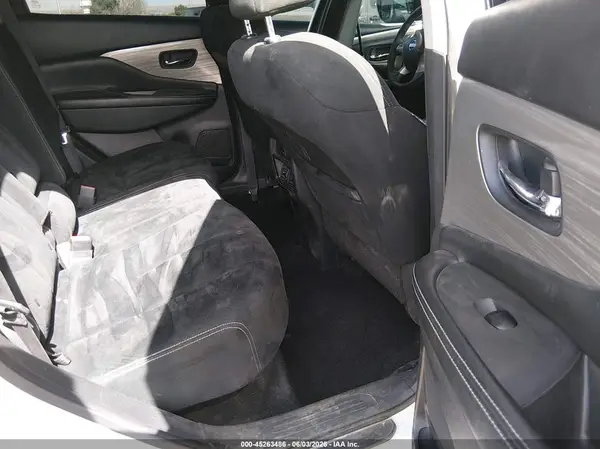 5N1AZ2MH8HN188881 2017 NISSAN MURANO - Image 8