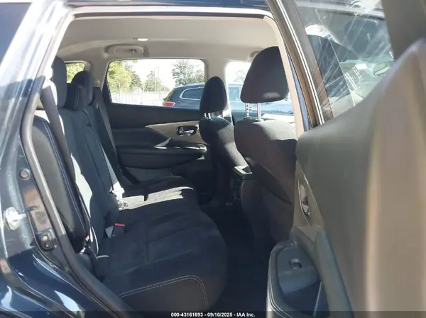5N1AZ2MH8HN199900 2017 NISSAN MURANO - Image 8