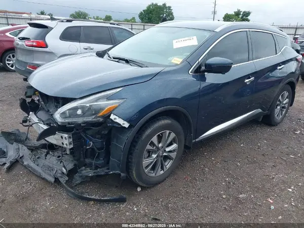 5N1AZ2MH8JN164229 2018 NISSAN MURANO - Image 2