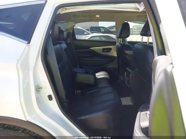 5N1AZ2MH8JN164490 2018 NISSAN MURANO - Image 8