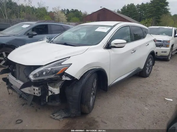 5N1AZ2MH8JN167888 2018 NISSAN MURANO - Image 2