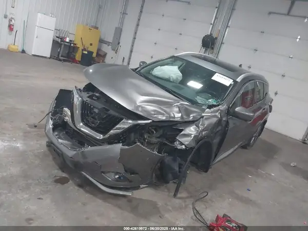 5N1AZ2MH9HN125837 2017 NISSAN MURANO - Image 2