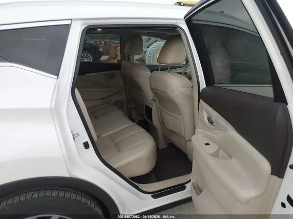 5N1AZ2MH9HN143058 2017 NISSAN MURANO - Image 8