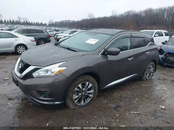 5N1AZ2MH9HN184077 2017 NISSAN MURANO - Image 2