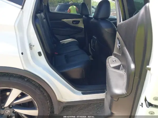5N1AZ2MH9HN186329 2017 NISSAN MURANO - Image 8