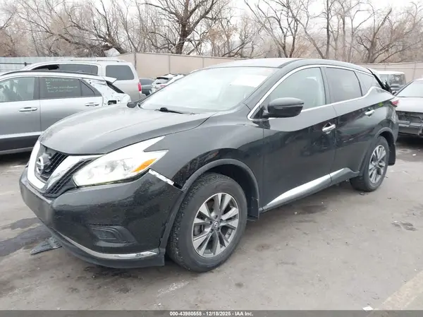 5N1AZ2MH9HN203551 2017 NISSAN MURANO - Image 2