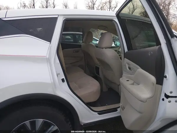 5N1AZ2MHXHN131064 2017 NISSAN MURANO - Image 8