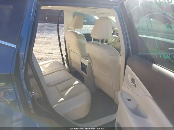 5N1AZ2MHXHN142226 2017 NISSAN MURANO - Image 8