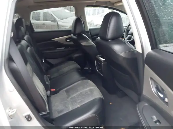 5N1AZ2MHXHN158541 2017 NISSAN MURANO - Image 8
