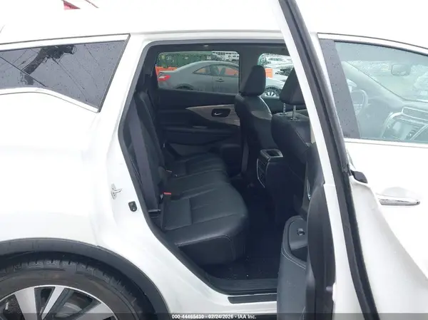 5N1AZ2MHXHN179826 2017 NISSAN MURANO - Image 8