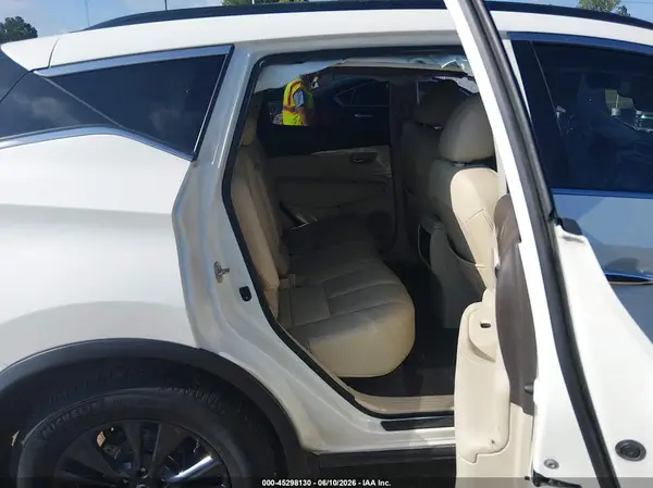 5N1AZ2MHXJN112116 2018 NISSAN MURANO - Image 8