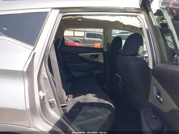 5N1AZ2MHXJN118210 2018 NISSAN MURANO - Image 8