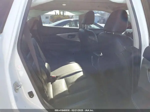 5N1AZ2MHXJN124590 2018 NISSAN MURANO - Image 8