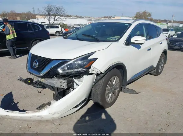 5N1AZ2MHXJN175569 2018 NISSAN MURANO - Image 2