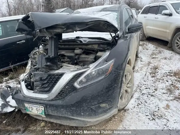 5N1AZ2MHXJN187348 2018 NISSAN MURANO - Image 2