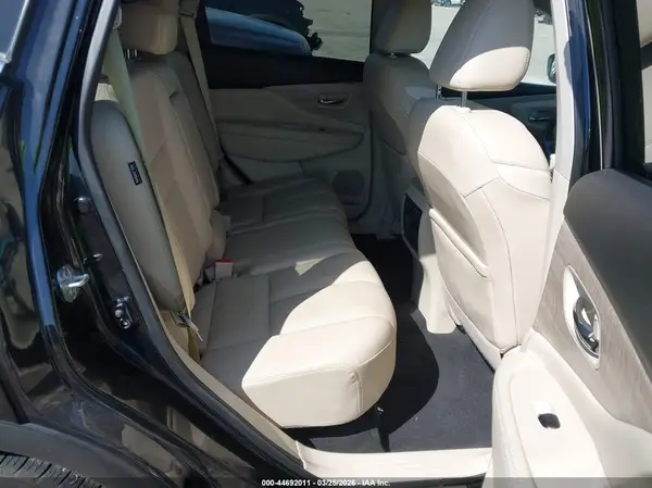 5N1AZ2MJ0KN140043 2019 NISSAN MURANO - Image 8
