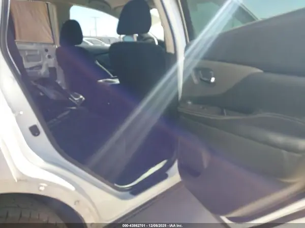 5N1AZ2MJ0KN145856 2019 NISSAN MURANO - Image 8