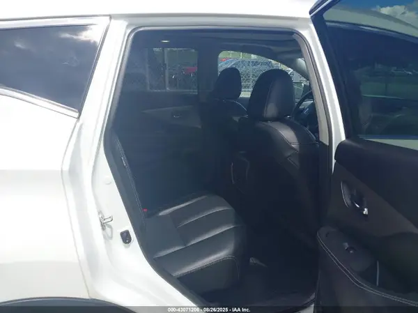 5N1AZ2MJ3KN130784 2019 NISSAN MURANO - Image 8