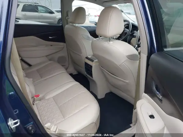 5N1AZ2MJ4KN107966 2019 NISSAN MURANO - Image 8