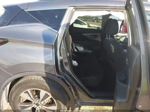 5N1AZ2MJ4KN118028 2019 NISSAN MURANO - Image 8