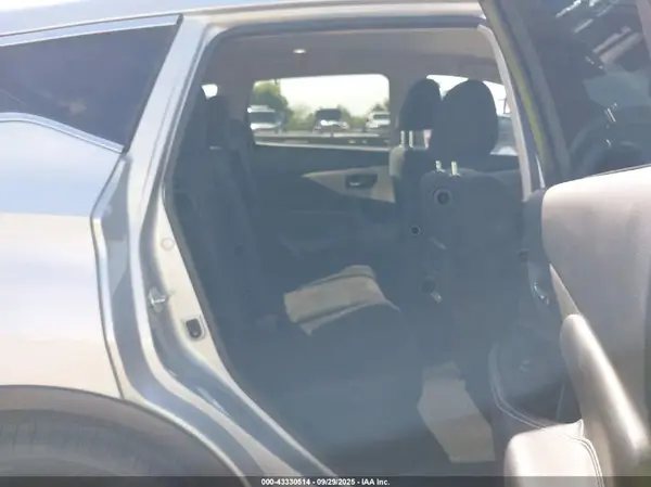 5N1AZ2MJ5KN107913 2019 NISSAN MURANO - Image 8