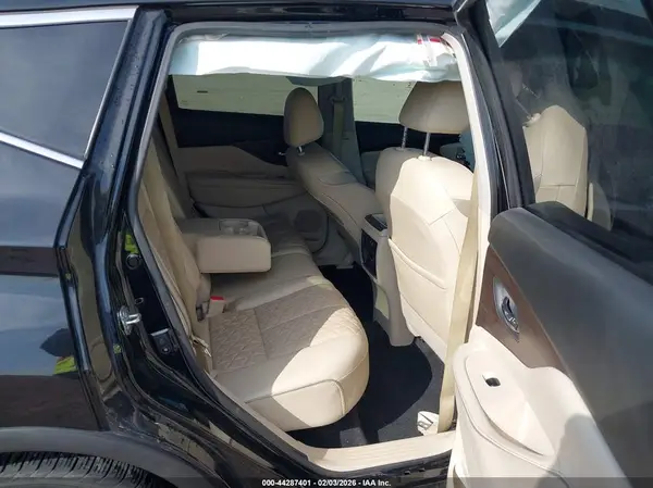 5N1AZ2MJ7KN150858 2019 NISSAN MURANO - Image 8